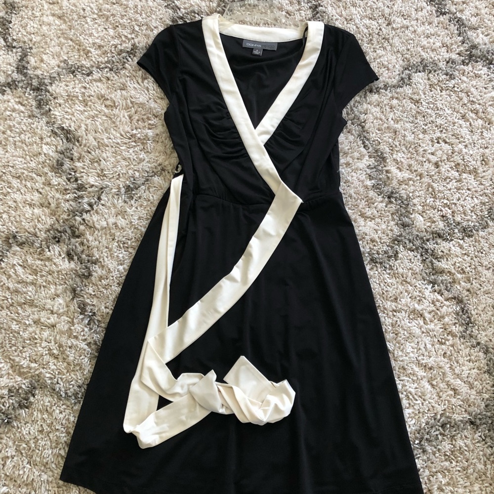 Donna Ricco wrap dress